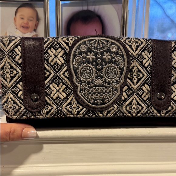 Loungefly Sugar Skull Wallet EUC - Picture 2 of 8